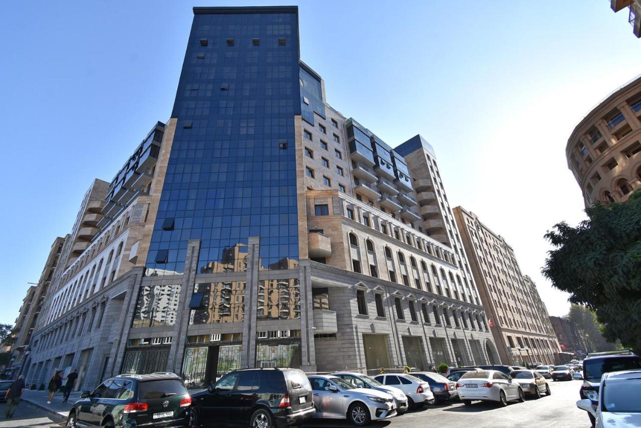 Yerevan4You Patio Екстериор снимка